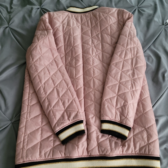 Women's Fall Jacket - Picture 2 of 3